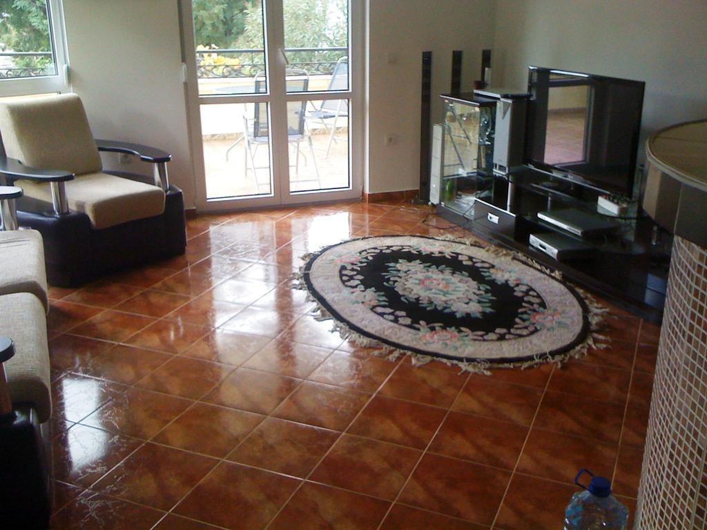 Holiday Home Mikki Dobra Voda Ngoại thất bức ảnh